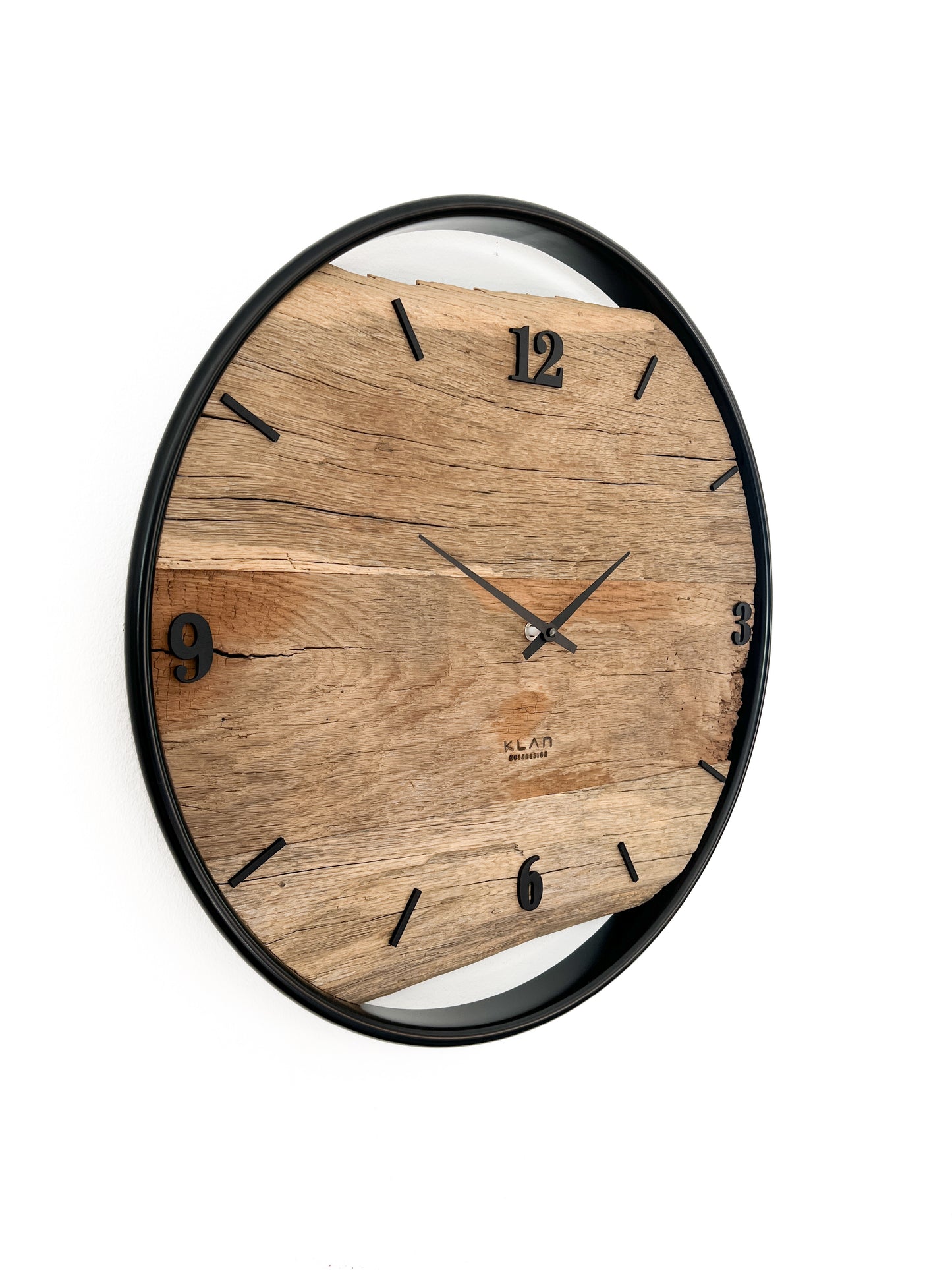 Wanduhr aus Altholz No 518 50cm
