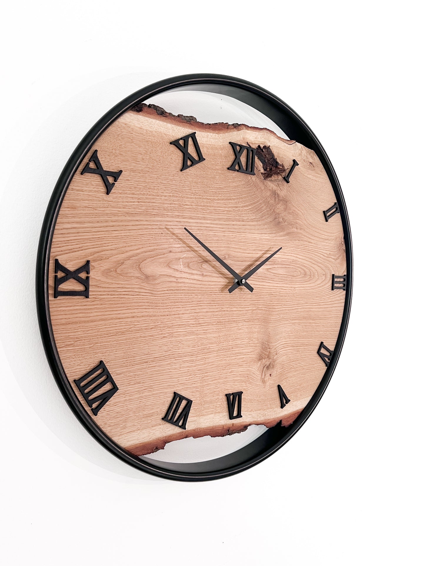 Wanduhr aus Holz/Eiche No 432 50cm