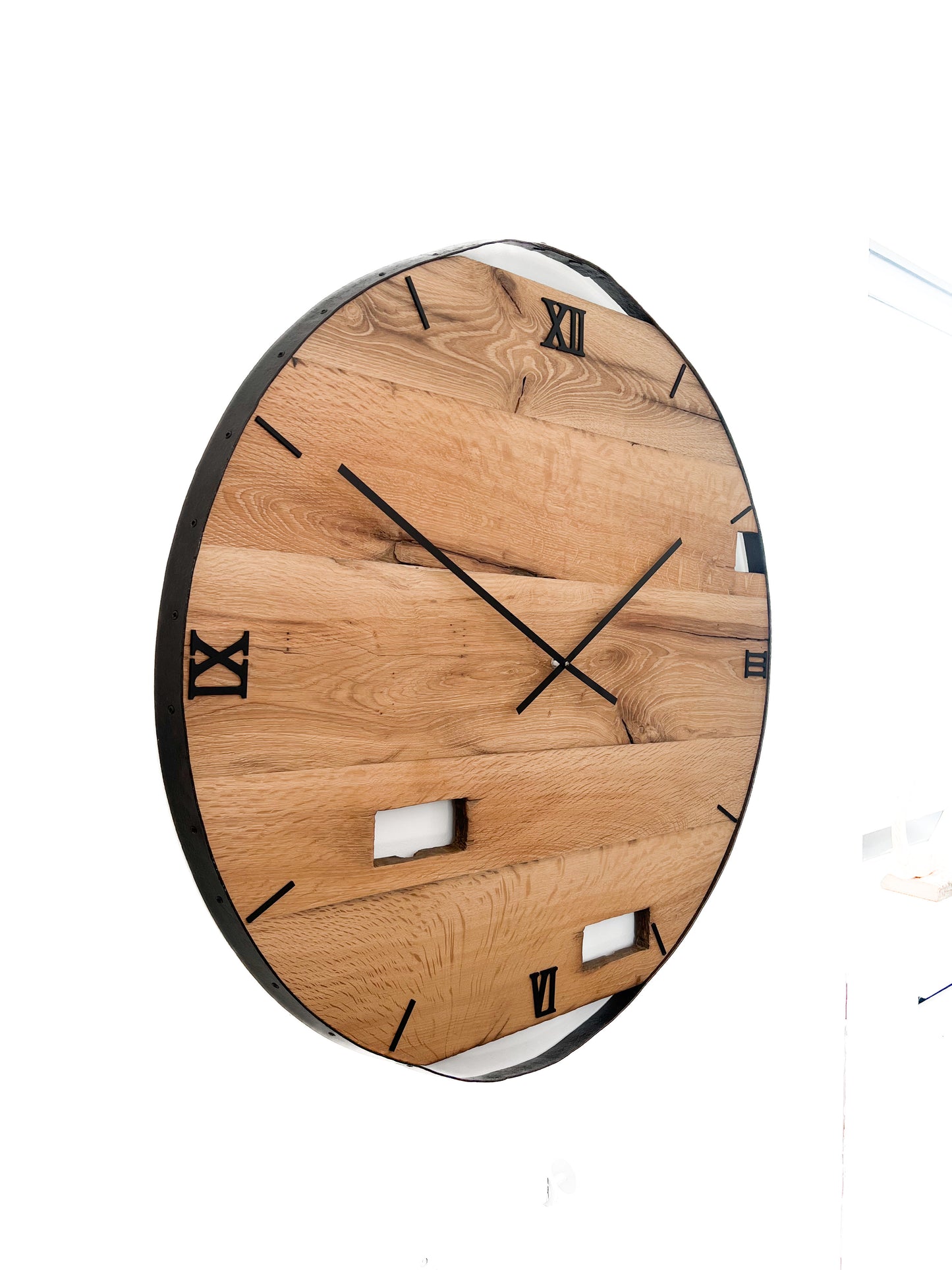 Wanduhr aus Altholz Fassring NO 489 83cm