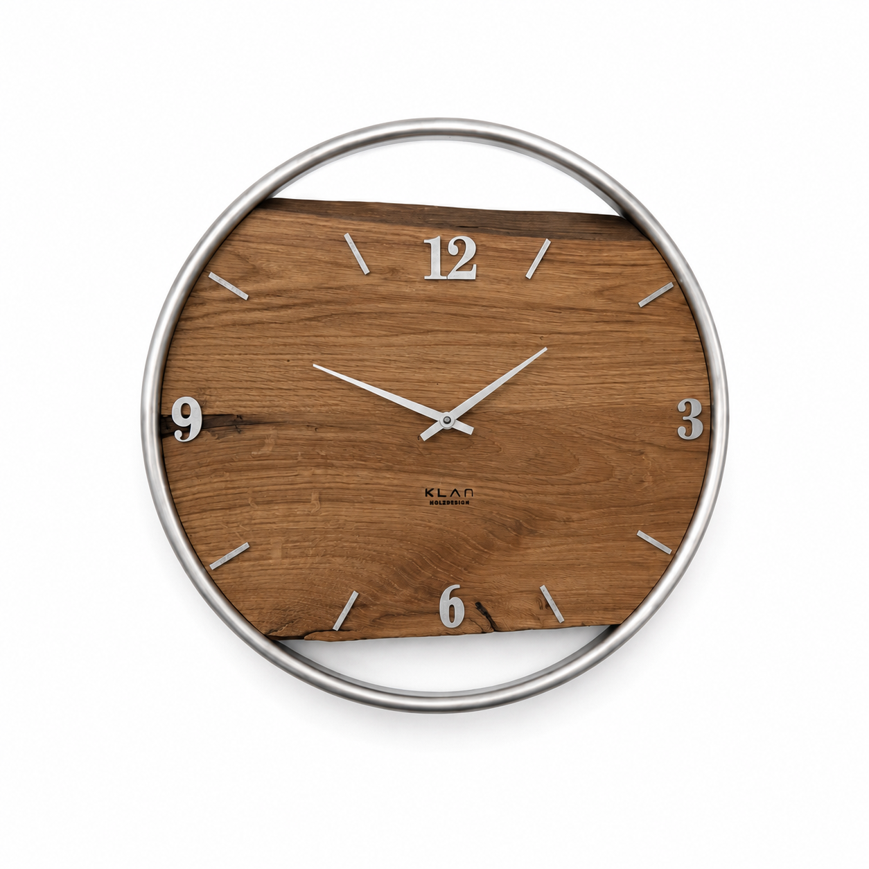 Handgefertigte Wanduhr aus massiver Eiche und Edelstahl – 45 cm NO 600