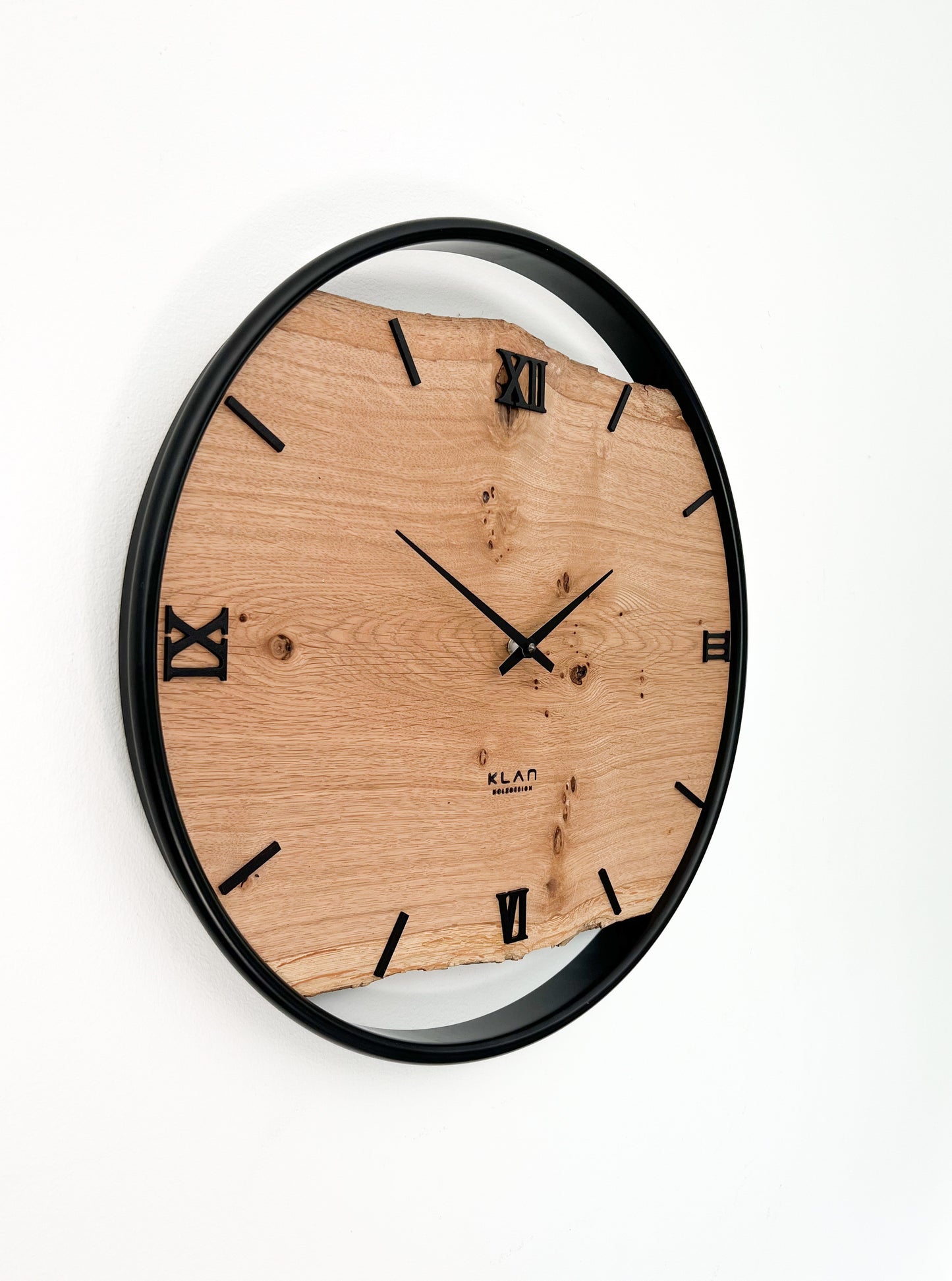 Wanduhr aus Holz/Eiche NO 486     45cm
