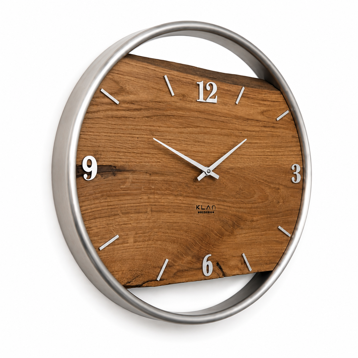 Handgefertigte Wanduhr aus massiver Eiche und Edelstahl – 45 cm NO 600