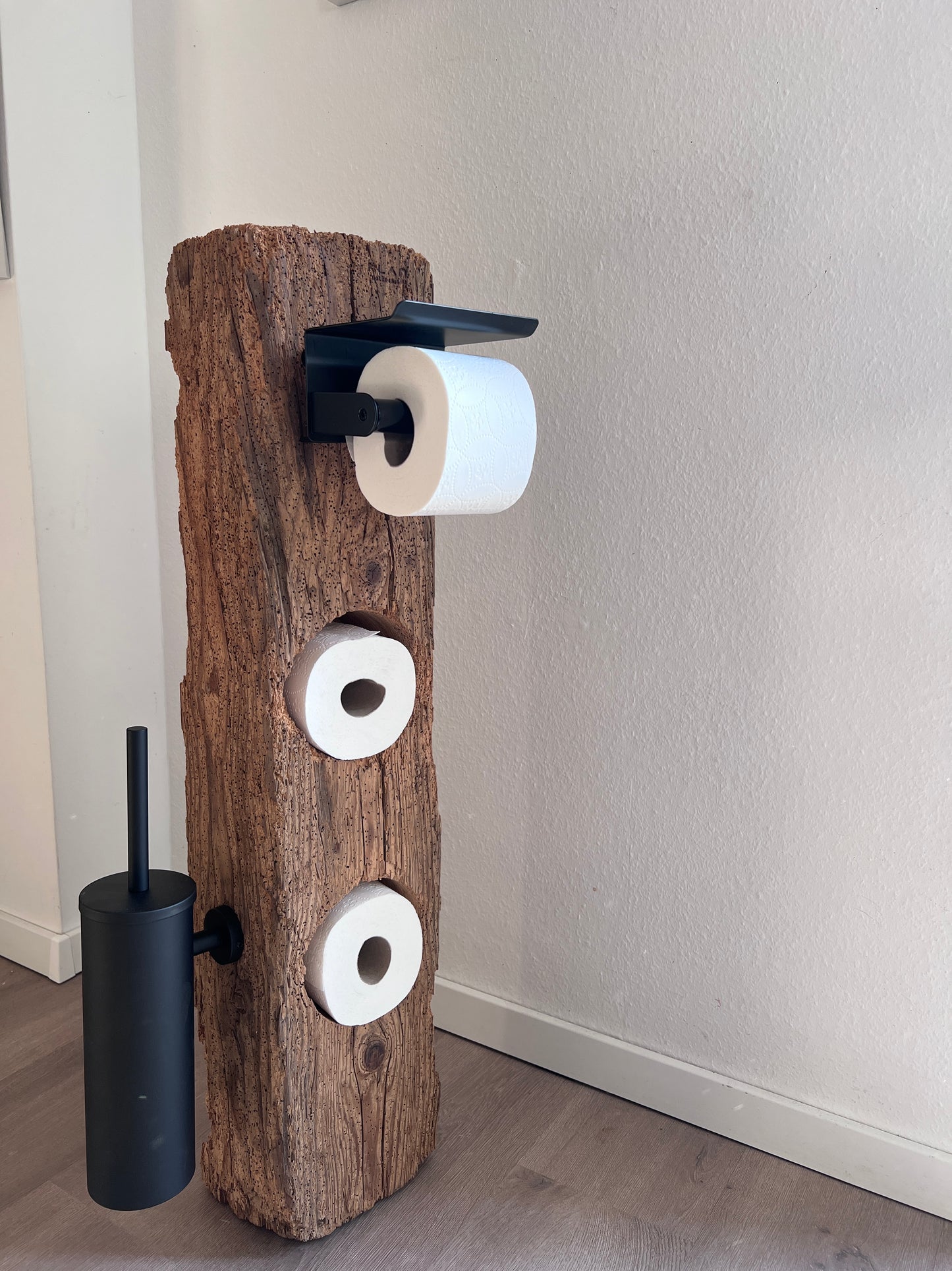 Toilettenpapierhalter aus Altholz Eiche – 90 x 34 cm – Handgefertigt im Schwarzwald