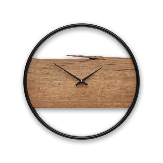 Wanduhr 40 cm aus Altholz Eiche No568 – Minimalistische Designer Holzuhr mit Edelstahlring pulverbeschichtet